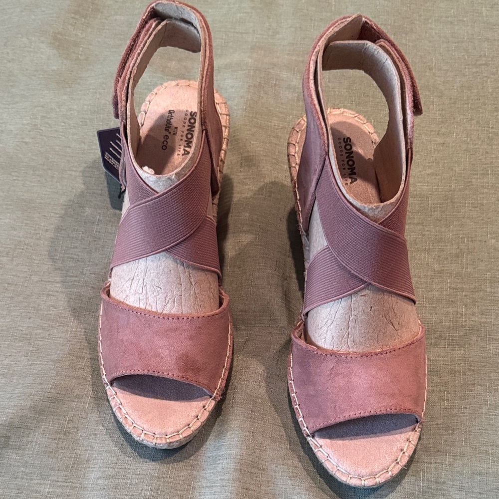 Sonoma Women's Mauve Wedge Sandals